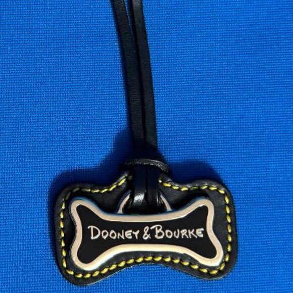 VINTAGE DOONEY & BOURKE SCOTTIE DOG BONE HANG TAG BAG CHARM ( SCOTTISH TERRIER ) - Picture 16 of 16